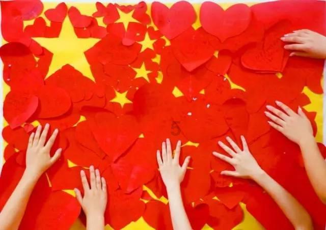 我给女生发了这段话(第一张图)，她回复我(第二张图)，为什么态度就变了？游戏画面